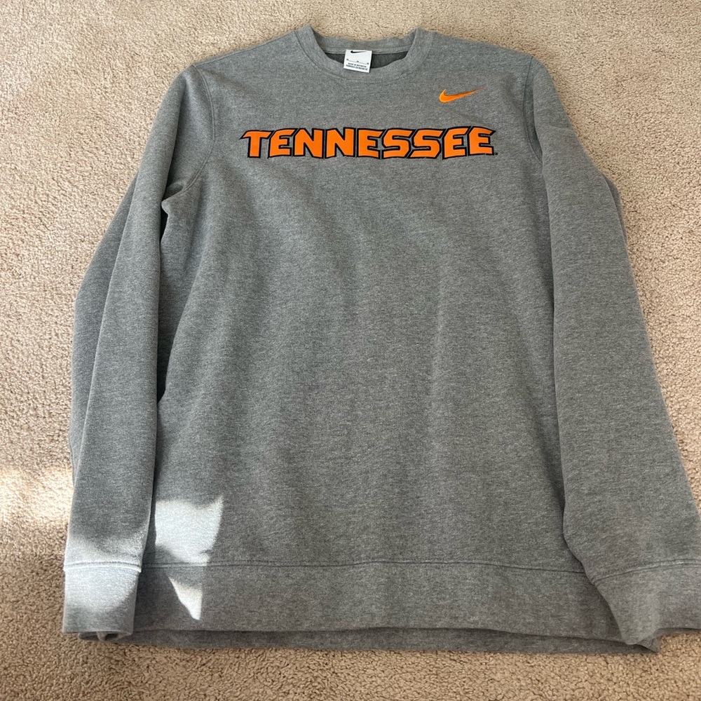 UNIVERSITY OF TENNESSEE NIKE CREWNECK